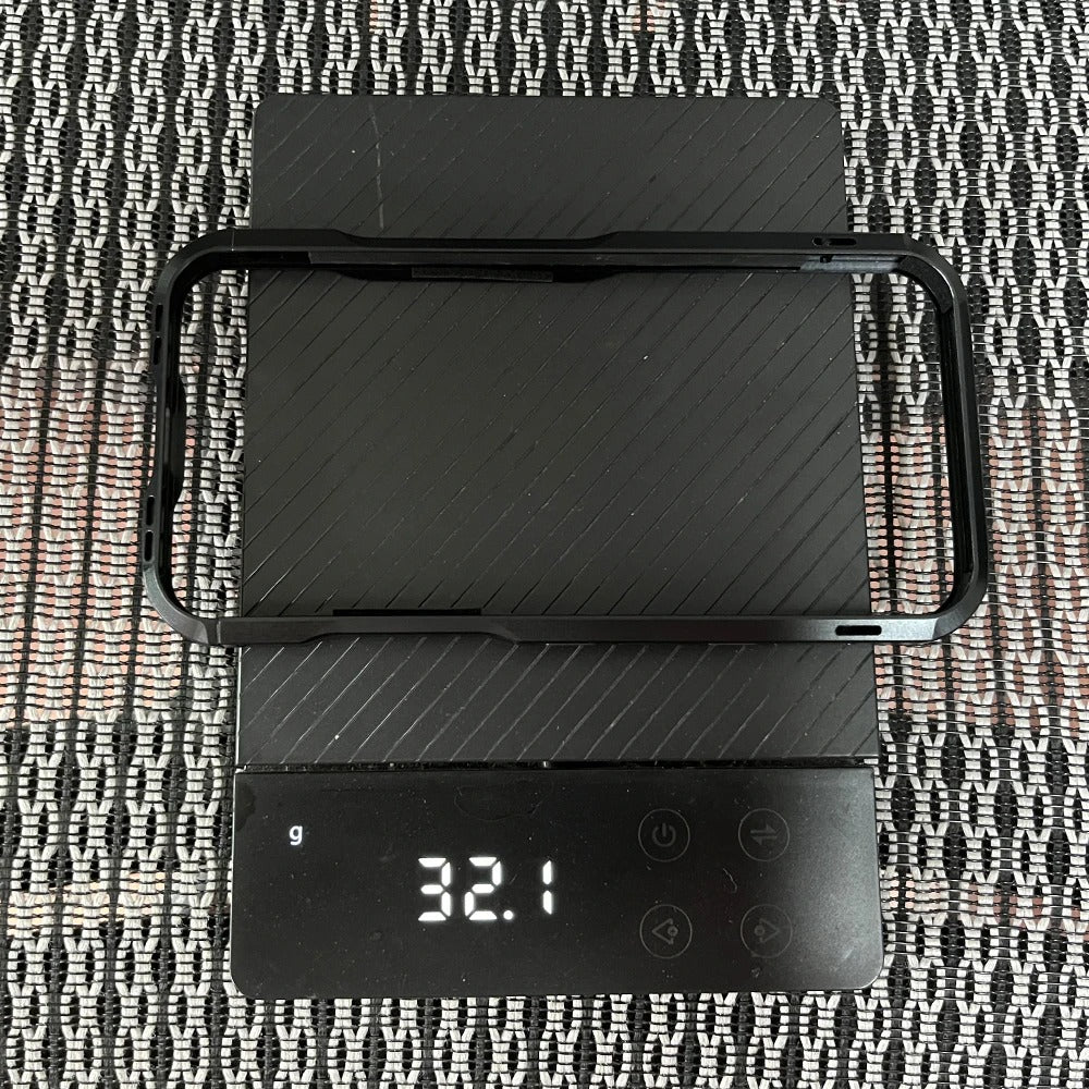 AeroFrame Pixel – Lightweight Aluminum Armor Case